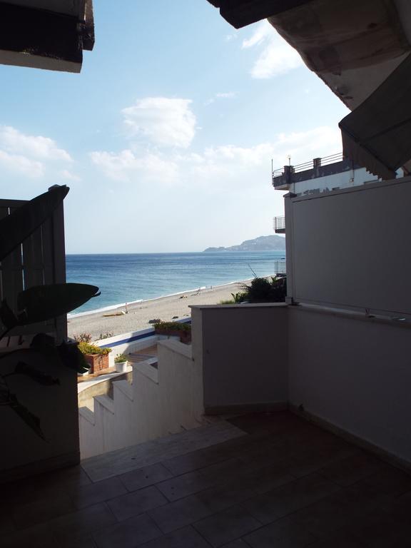 Taormina Holidays Residence Forza dʼAgro Exterior foto